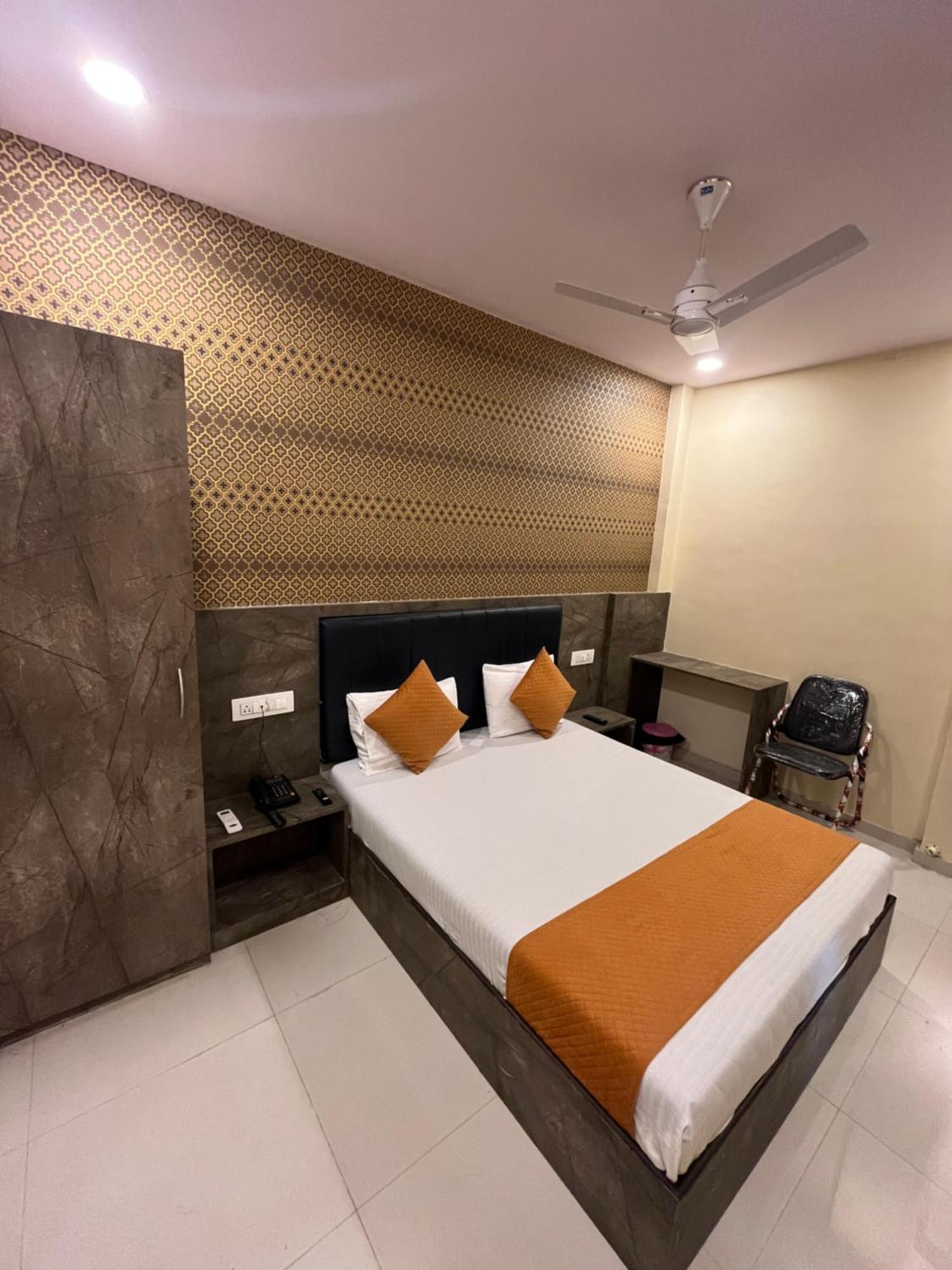 Hotel Grand Bella Mumbai Exterior foto